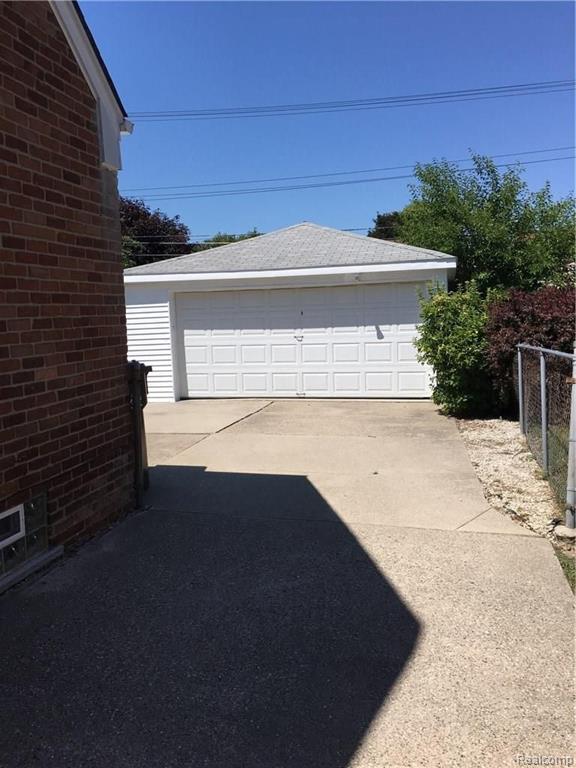 6029 Inkster Road Garden City, MI 48135 - Photo 3 of 23