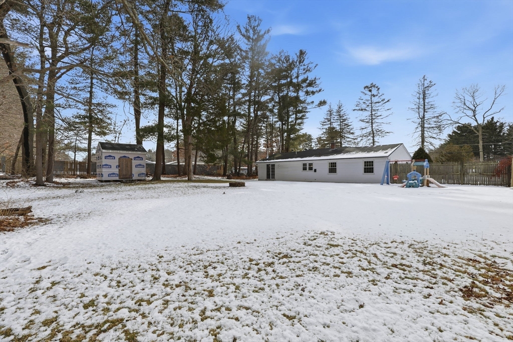 68 Michael Road Raynham, MA 02767 - Photo 28 of 31 Gallery Image 28