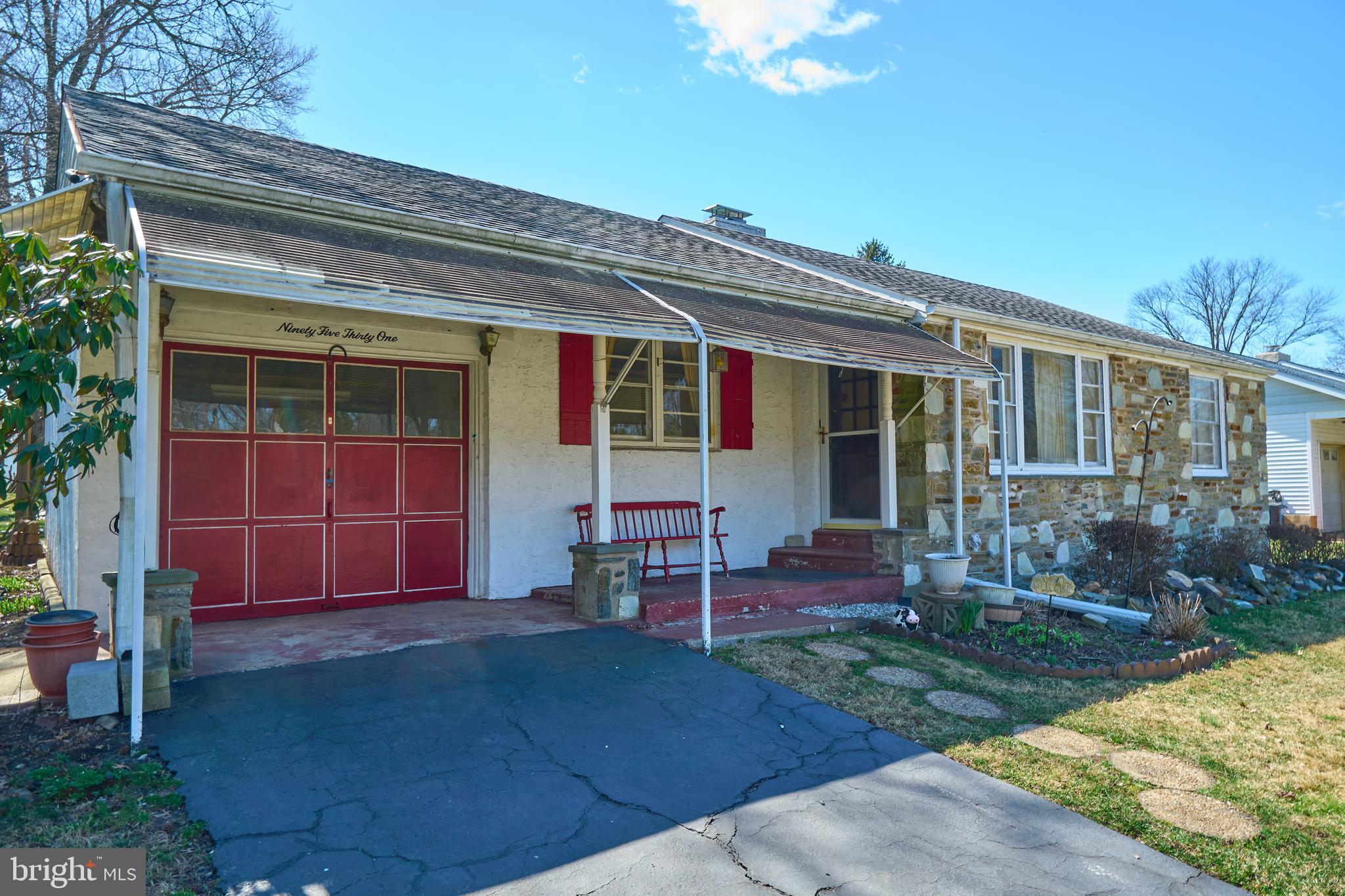 9531 Rising Sun Avenue Philadelphia, PA 19115 - Photo 3 of 26 Gallery Image 3