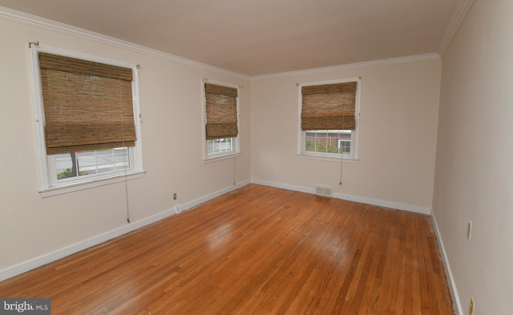 1501 Prospect Ridge Boulevard Haddon Heights, NJ 08035 - Photo 16 of 26 Gallery Image 16