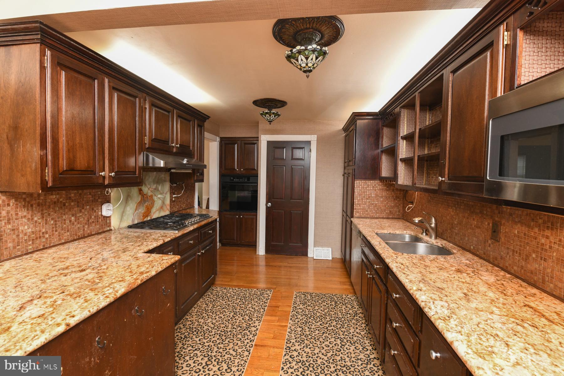 1501 Prospect Ridge Boulevard Haddon Heights, NJ 08035 - Photo 8 of 26 Gallery Image 8