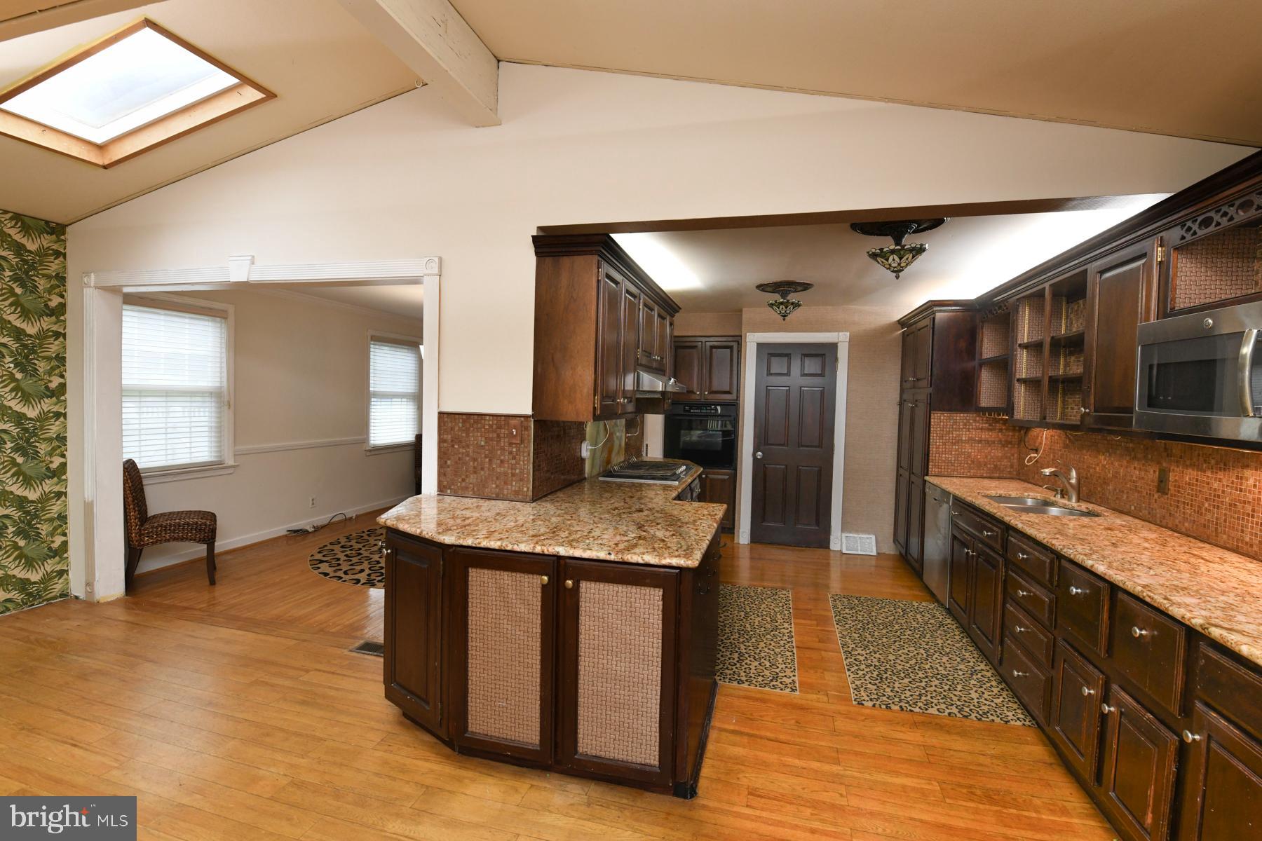 1501 Prospect Ridge Boulevard Haddon Heights, NJ 08035 - Photo 9 of 26 Gallery Image 9