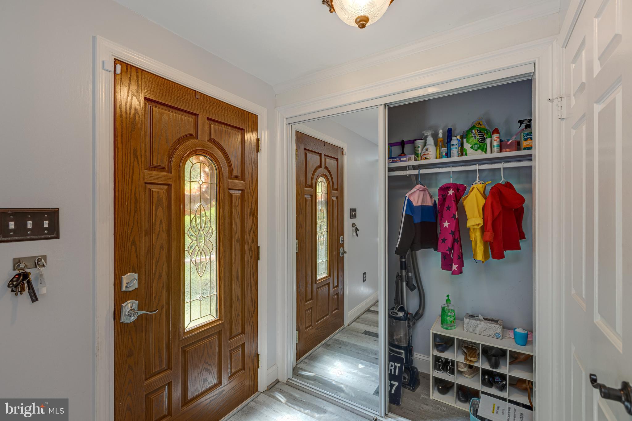 5835 Canvasback Road Burke, VA 22015 - Photo 5 of 45 Large Coat Closet
