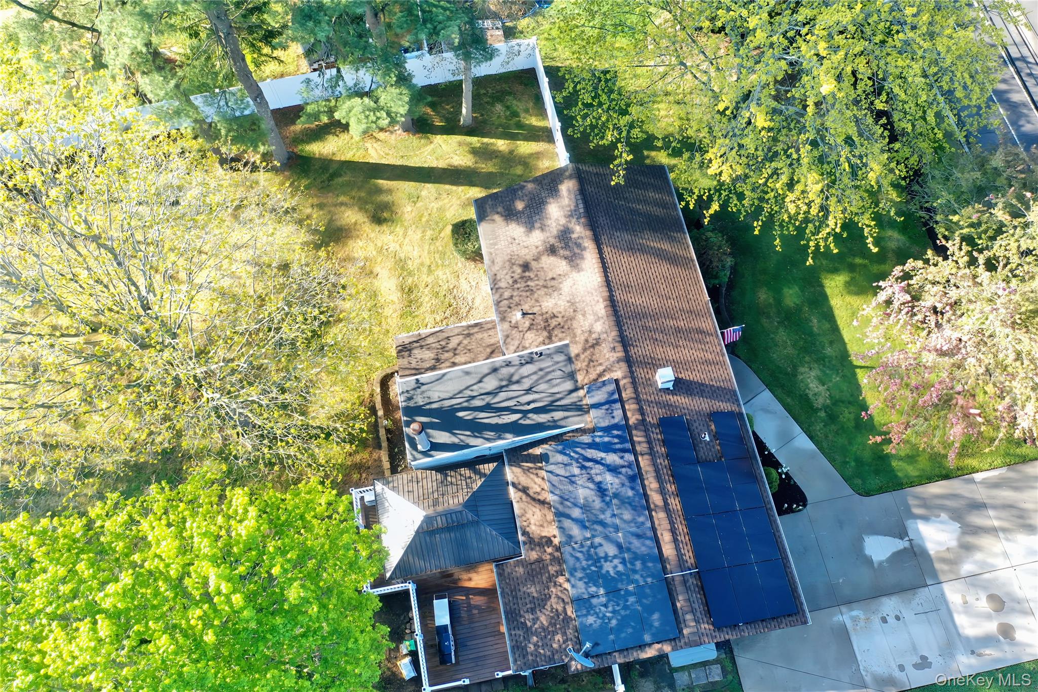 165 Randall Road Shoreham, NY 11786 - Photo 30 of 31 Top Down