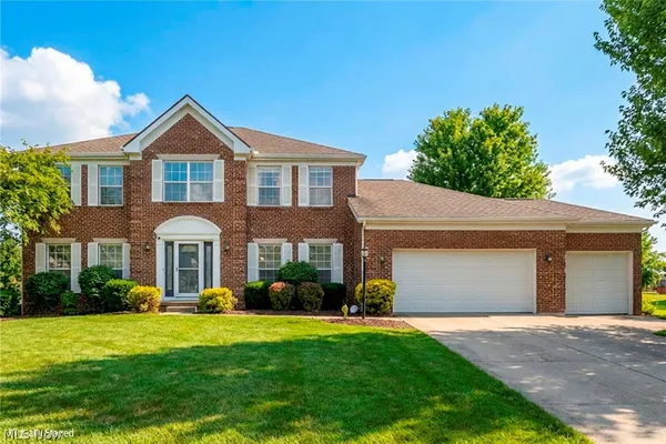 $499,900 | 1273 Muchney Circle, Akron, OH 44312