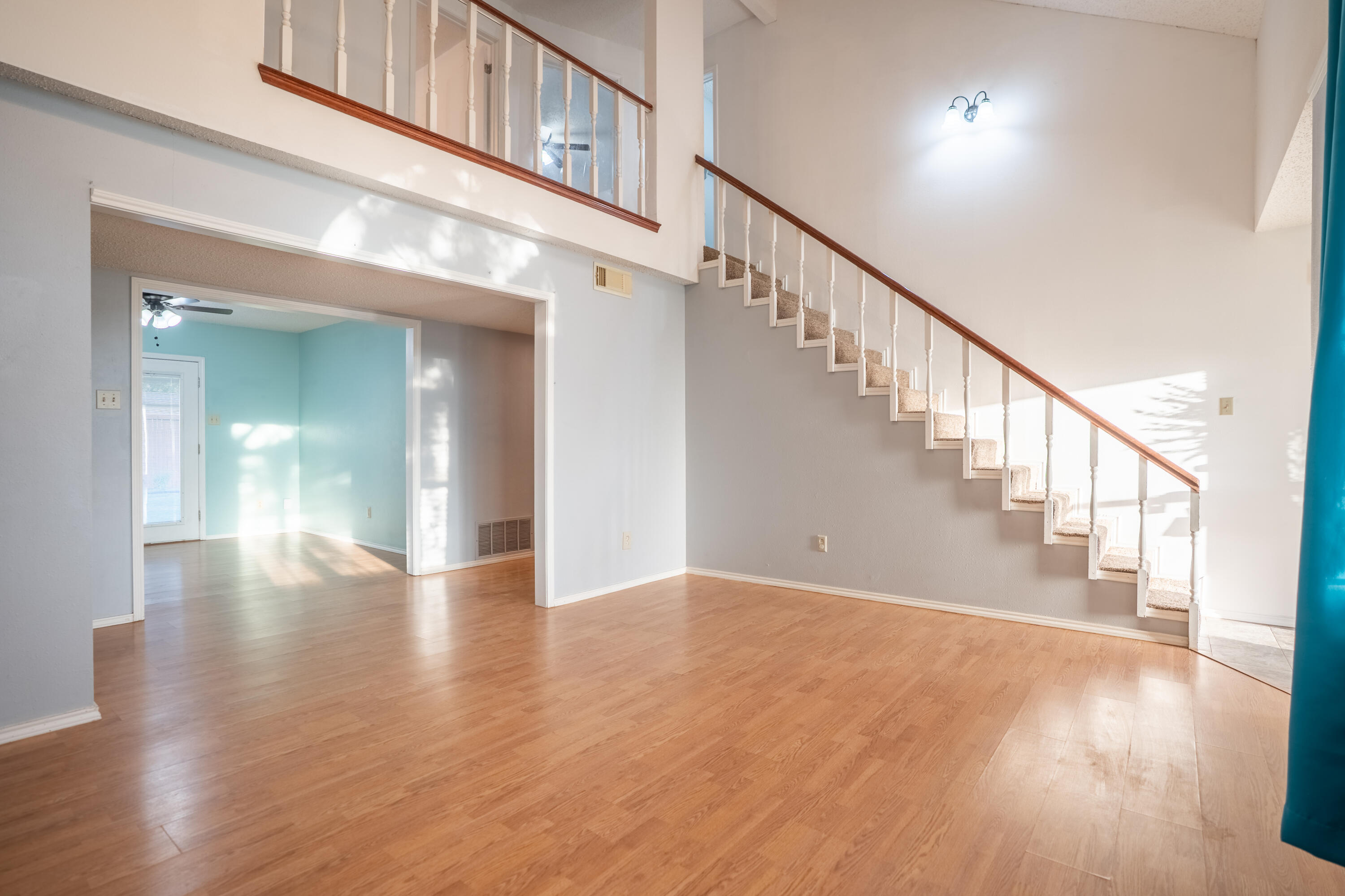 512 North Grover Avenue Lubbock, TX 79416 - Photo 4 of 34 a view of an entryway