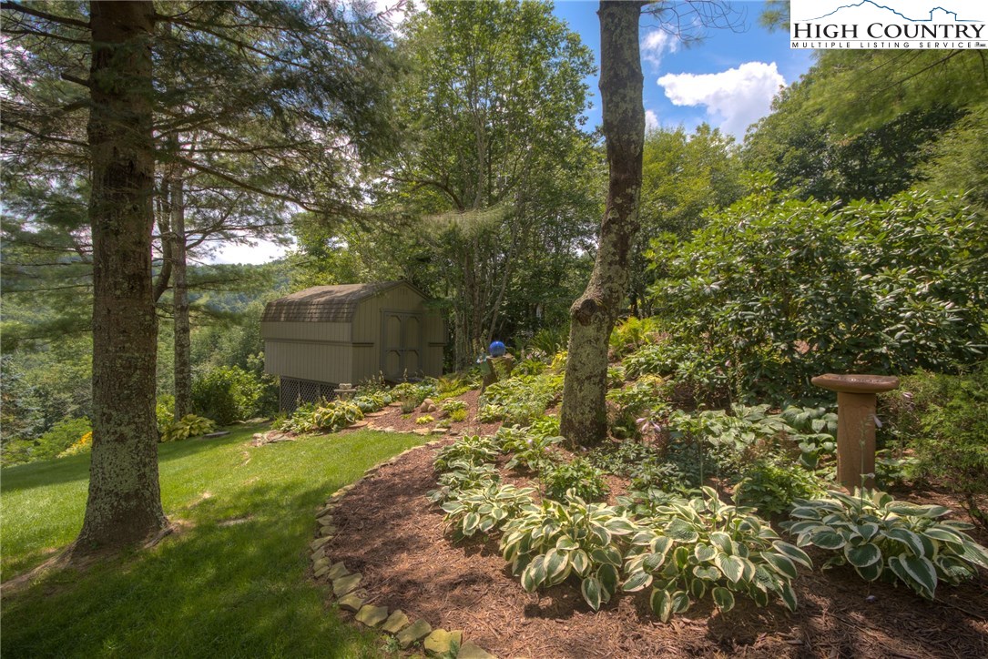 457 Skiview Road Seven Devils, NC 28604 - Photo 39 of 39 Gallery Image 39
