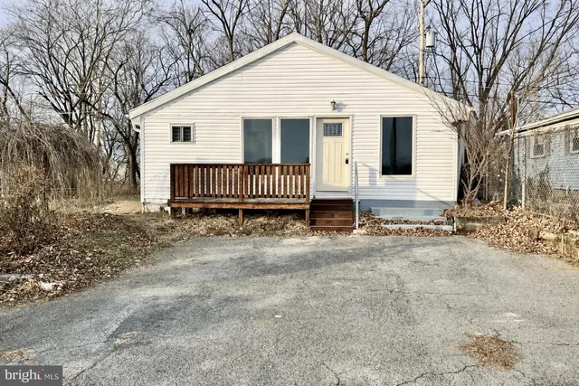 $239,000 | 35 Berkley Park Road, Reading, PA 19605