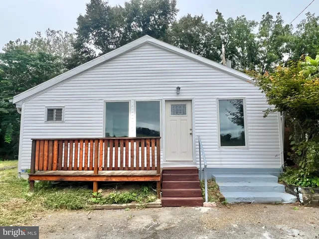 $239,000 | 35 Berkley Park Road, Reading, PA 19605