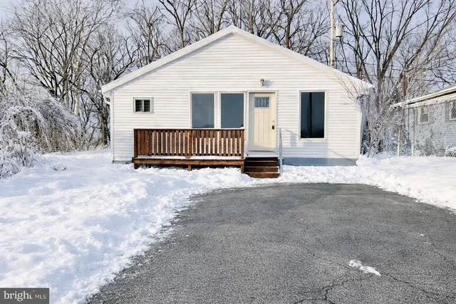 $239,000 | 35 Berkley Park Road, Reading, PA 19605