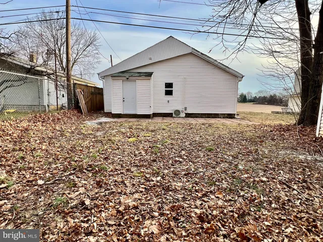 $239,000 | 35 Berkley Park Road, Reading, PA 19605