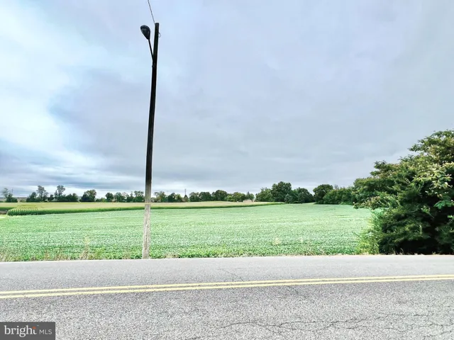 $239,000 | 35 Berkley Park Road, Reading, PA 19605