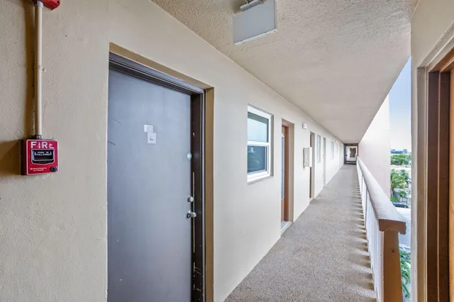 $249,000 | 500 Northeast 12th Avenue, Unit 701, Hallandale Beach, FL 33009