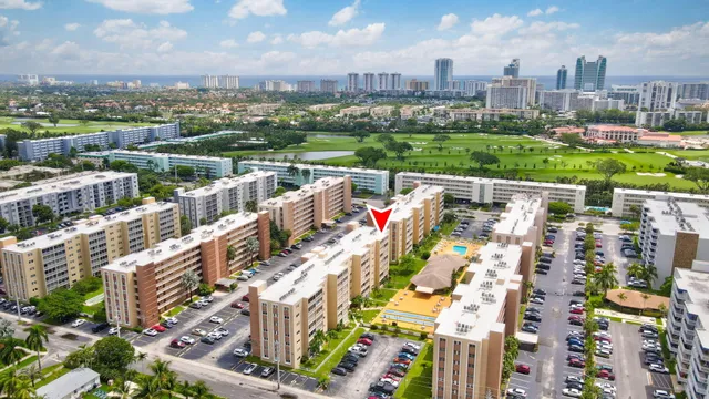 $249,000 | 500 Northeast 12th Avenue, Unit 701, Hallandale Beach, FL 33009