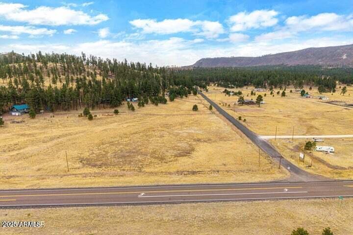 440 2104, Unit 5J Alpine, AZ 85920 - Photo 13 of 15 a view of ocean view