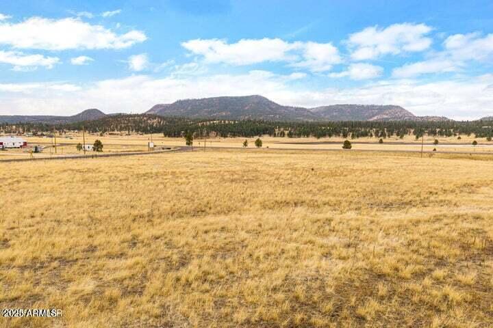 440 2104, Unit 5J Alpine, AZ 85920 - Photo 15 of 15 a view of an ocean and beach