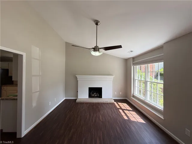 $1,725 | 815 Meadowstone Drive, Winston-Salem, NC 27104