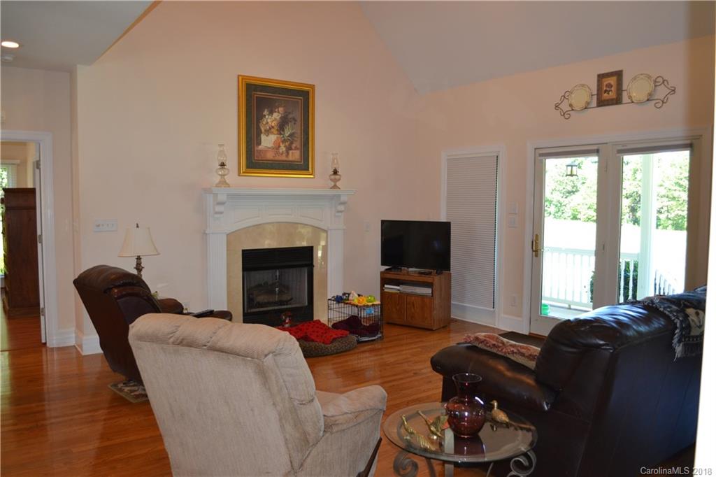 1187 Shearers Road Mooresville, NC 28115 - Photo 8 of 36 Gallery Image 8