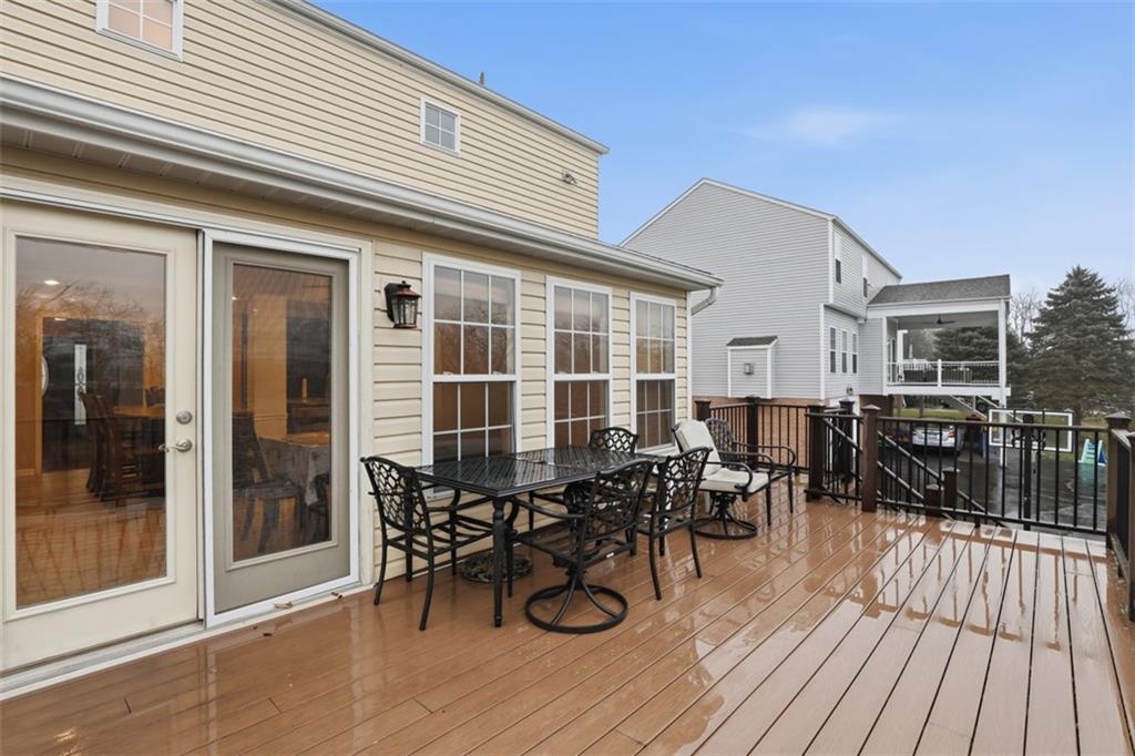 251 Field Club Circle McKees Rocks, PA 15136 - Photo 25 of 32