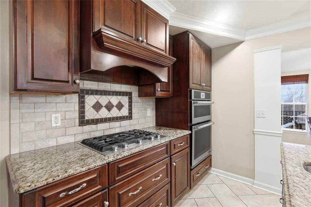 251 Field Club Circle McKees Rocks, PA 15136 - Photo 10 of 32