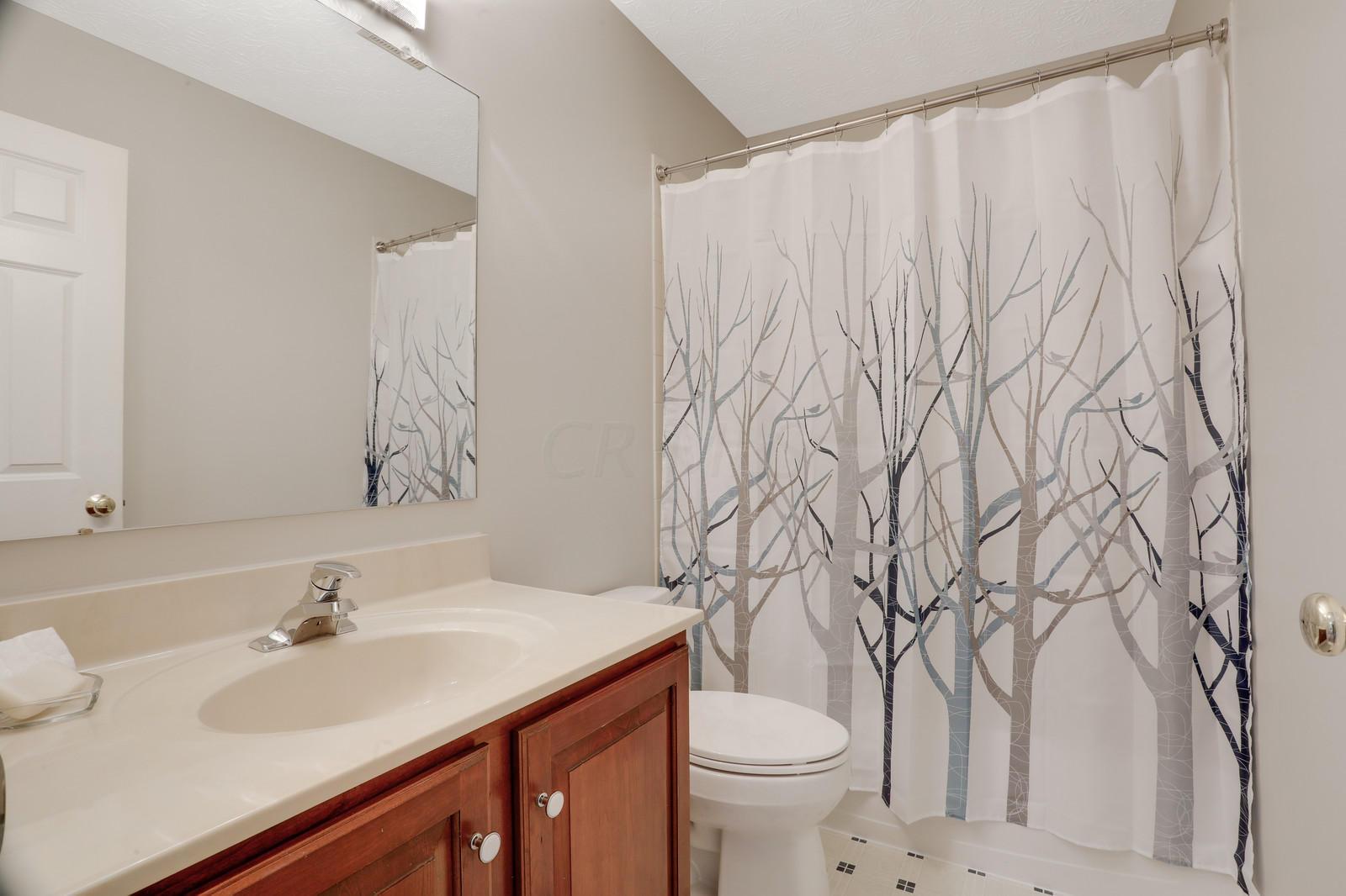 6410 Clark State Road New Albany, OH 43054 - Photo 28 of 43