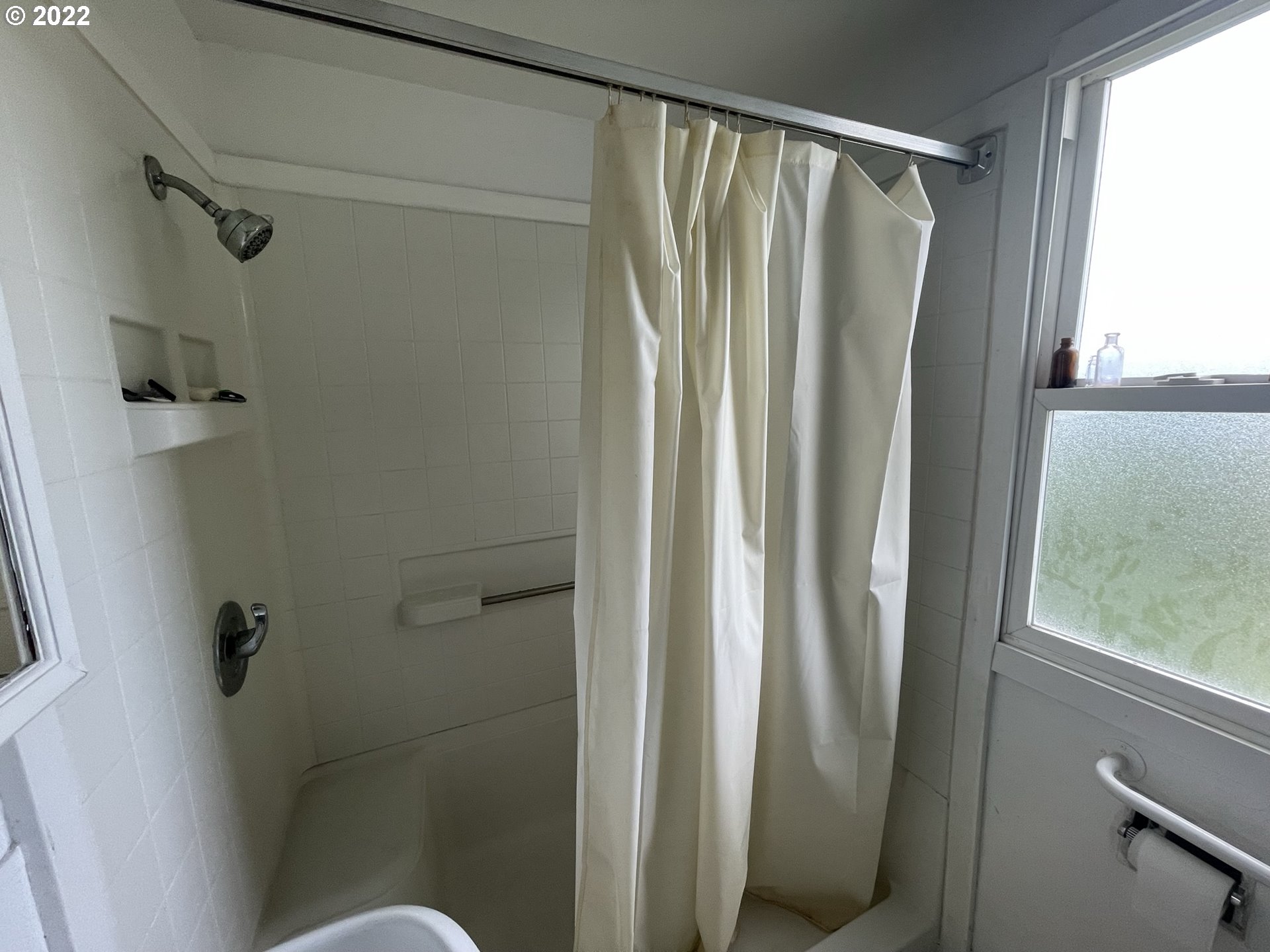 301 Southwest Isaac Avenue Pendleton, OR 97801 - Photo 13 of 16