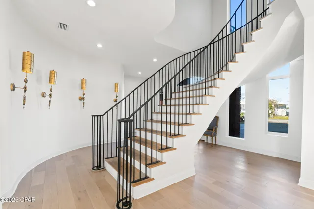 $725,000 | 1405 Country Club Drive, Lynn Haven, FL 32444