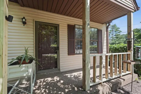 $254,999 | 3201 East Lake Drive, Nashville, TN 37214
