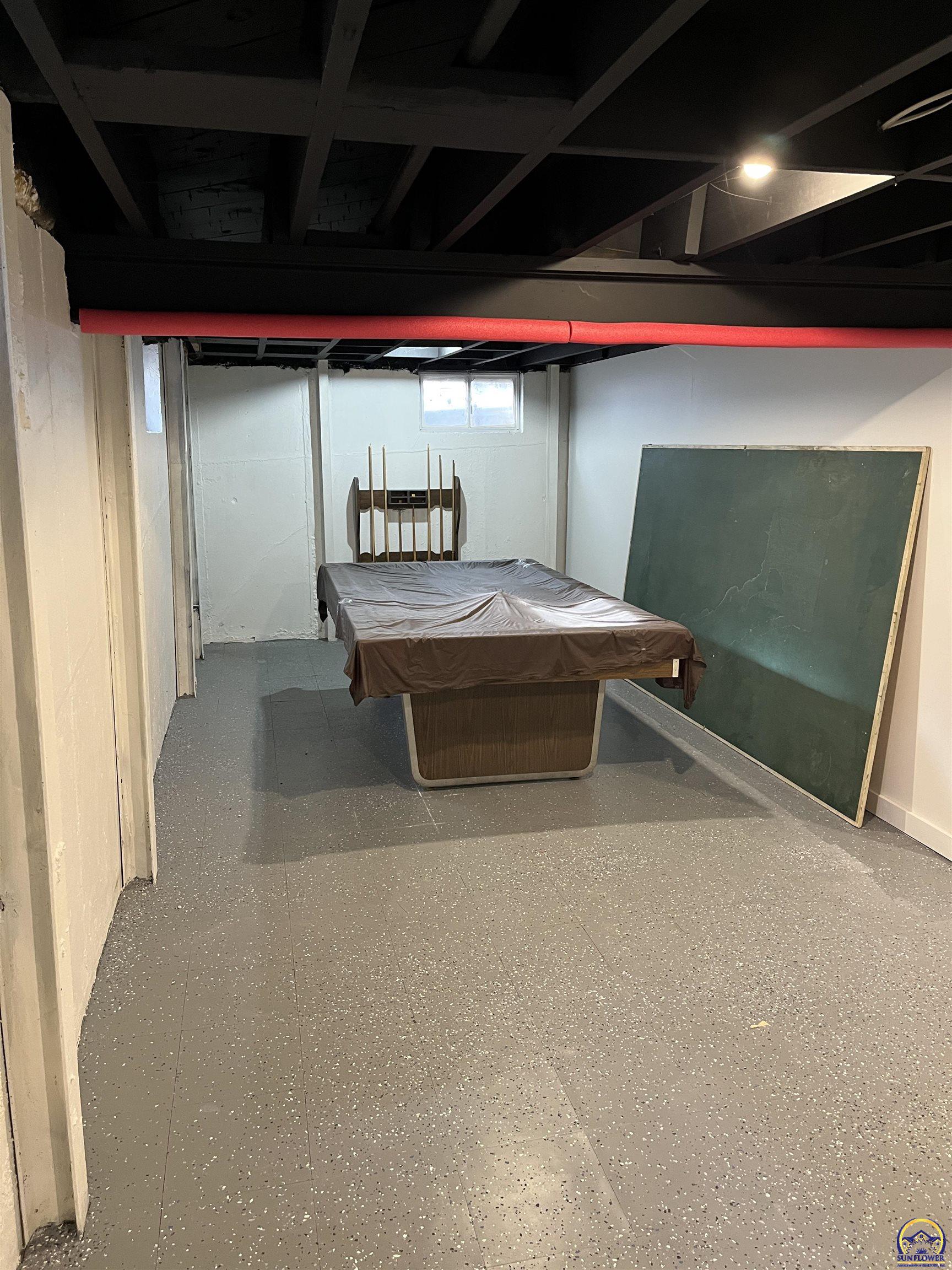 1503 Southwest MacVicar Avenue Topeka, KS 66604 - Photo 28 of 33