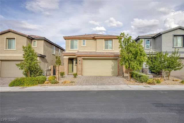 $2,900 | 976 Bluebell Brook Street, Henderson, NV 89052