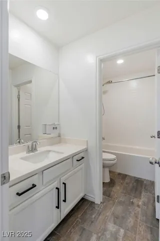 $2,900 | 976 Bluebell Brook Street, Henderson, NV 89052