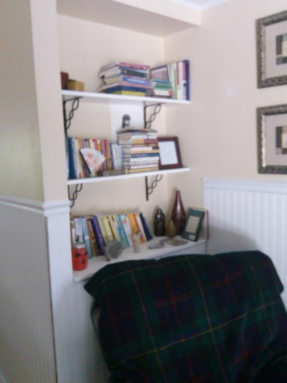 54 Unity Road Waterville, ME 04901 - Photo 5 of 14 Living room built-in