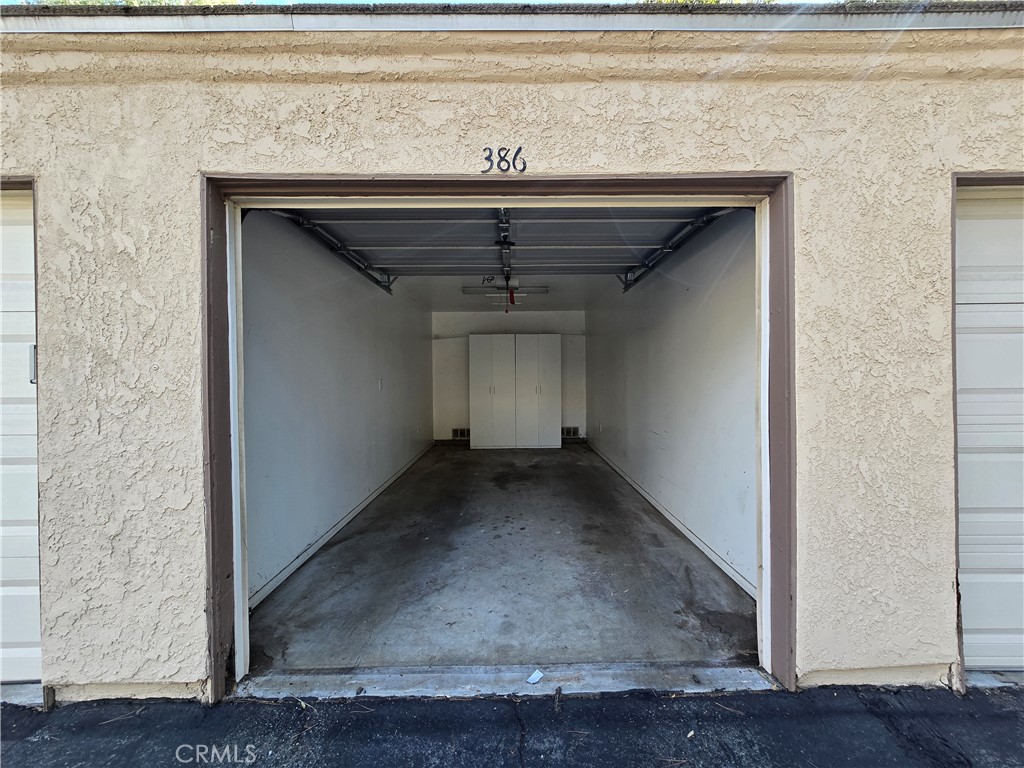 600 Central Avenue, Unit 386 Riverside, CA 92507 - Photo 21 of 21 a view of a garage