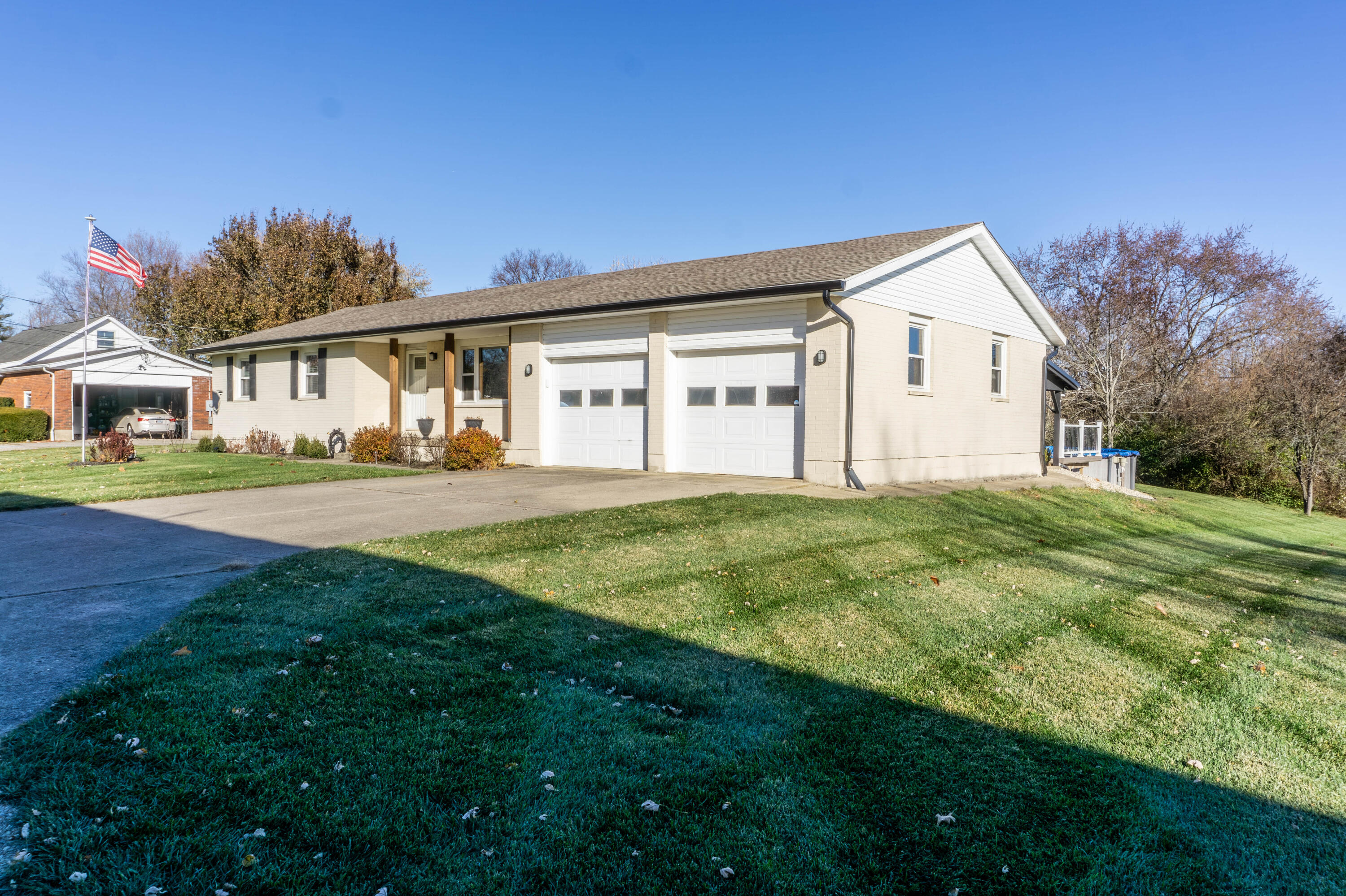 4444 Willow Dale Road Springfield, OH 45502 - Photo 3 of 51