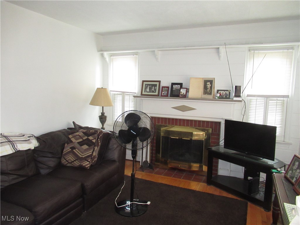272 Shields Road Youngstown, OH 44512 - Photo 5 of 24 Gallery Image 5