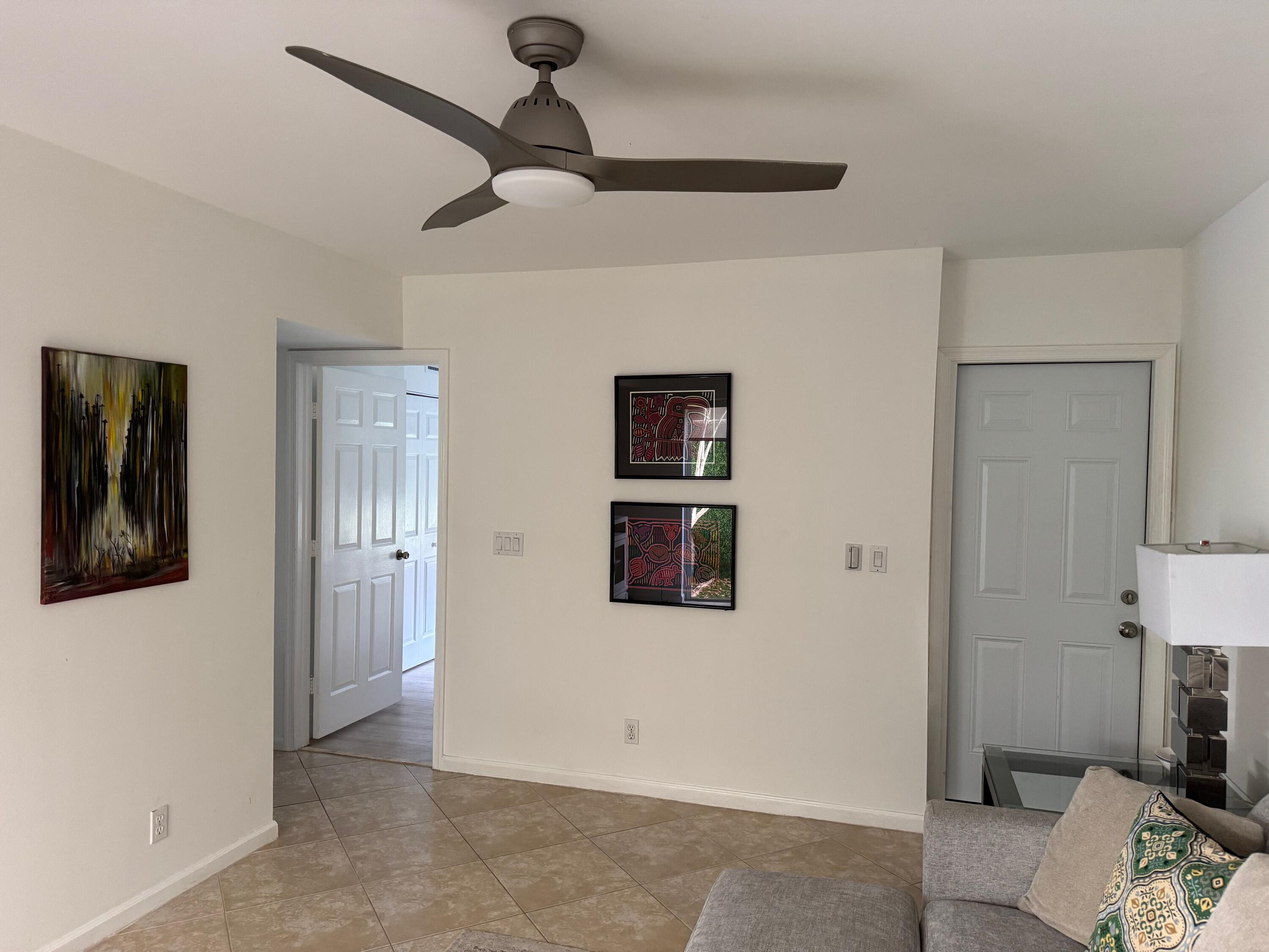 17274 Boca Club Boulevard, Unit 2308 Boca Raton, FL 33487 - Photo 6 of 20 IMG_1655