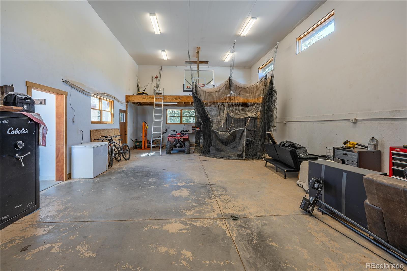 621 Elk Run Road New Castle, CO 81647 - Photo 4 of 50