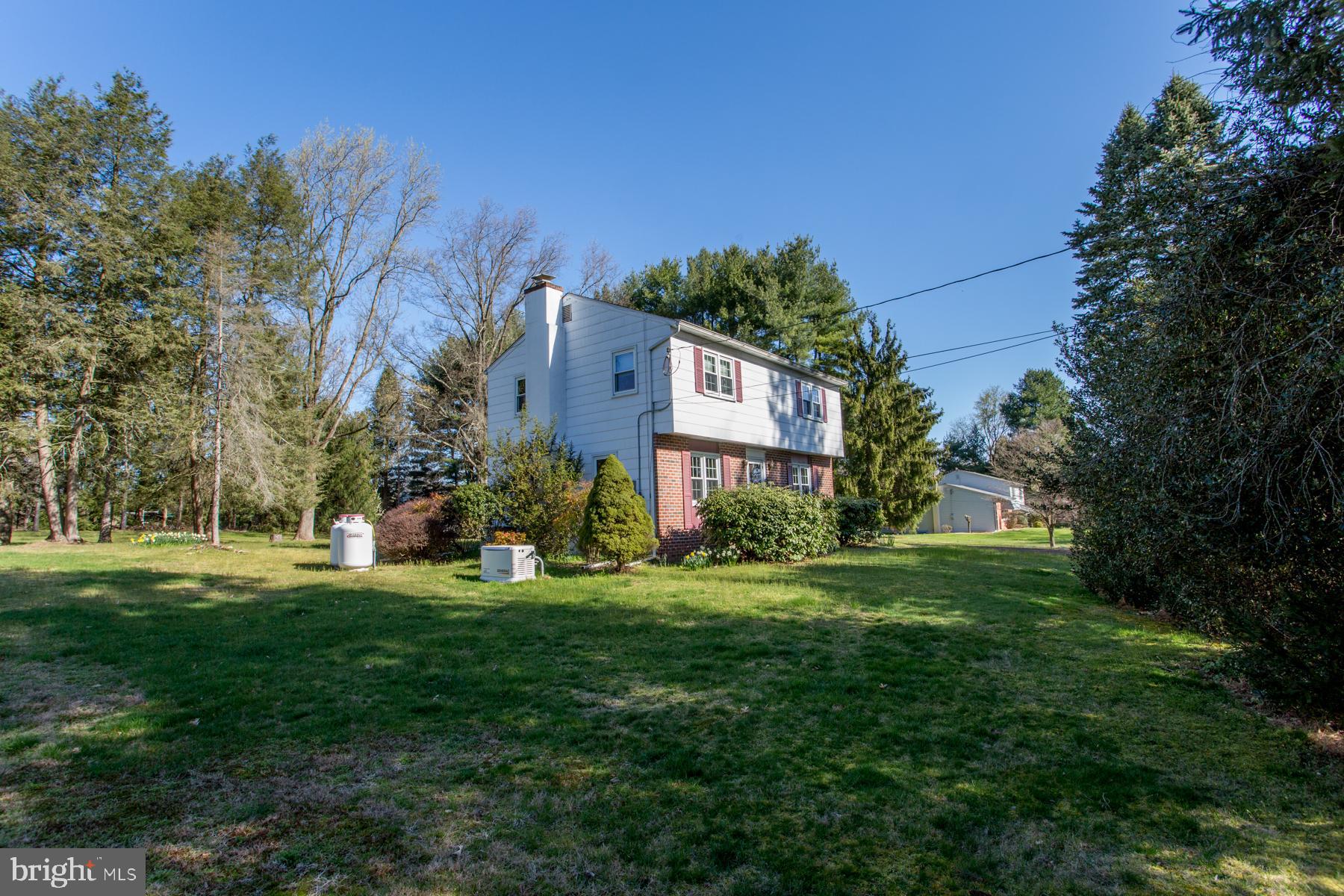 5939 Stovers Mill Road Doylestown, PA 18902 - Photo 5 of 80 Gallery Image 5