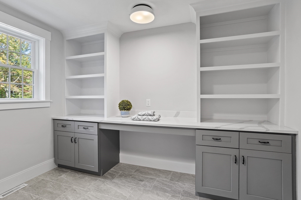 236 Bolton Road Harvard, MA 01451 - Photo 23 of 42 a sink with a window