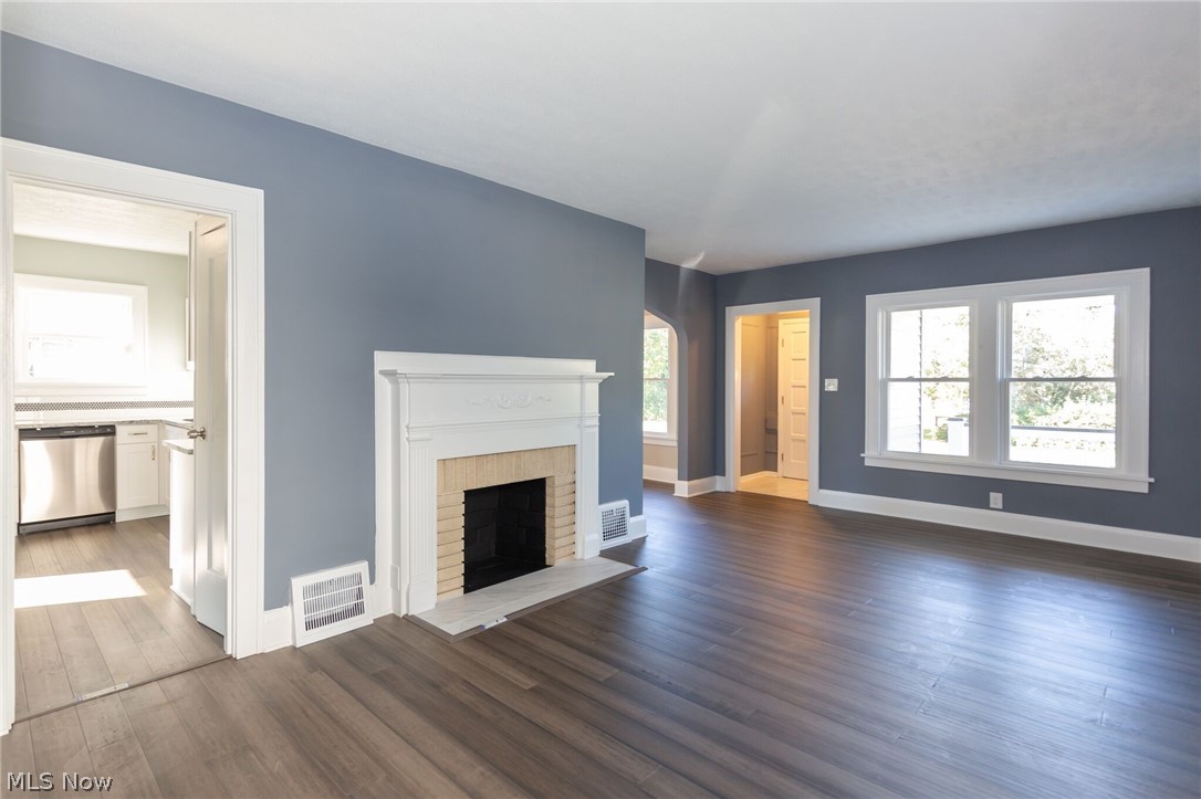2009 Goodnor Road Cleveland Heights, OH 44118 - Photo 8 of 21
