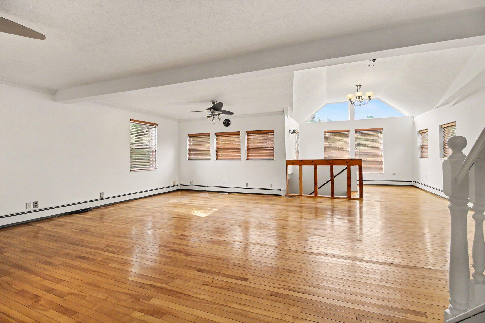 123 South Freer Road Chelsea, MI 48118 - Photo 8 of 82 010_file_8341