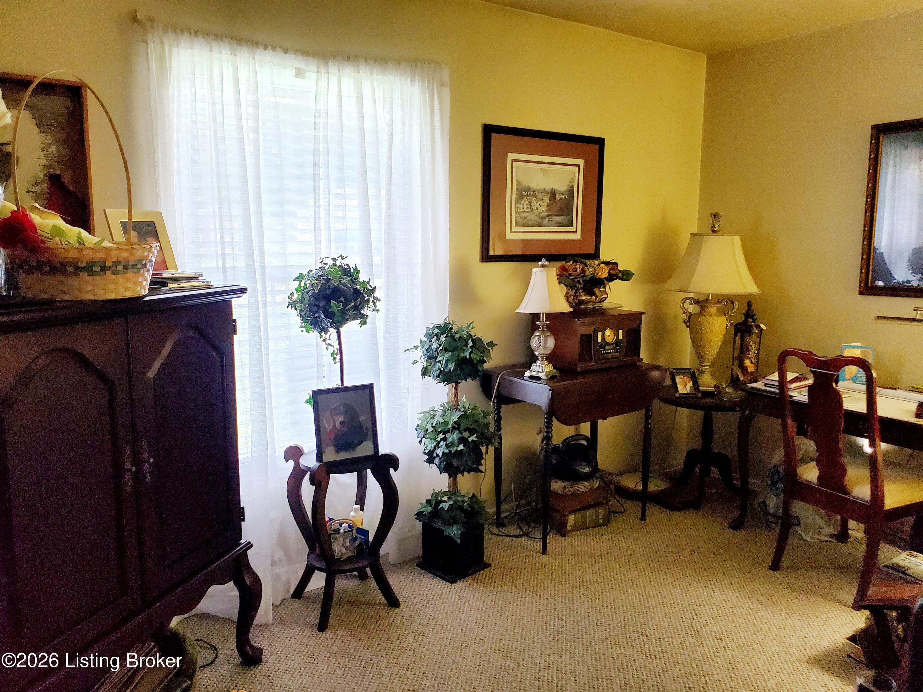7709 Rochelle Road Louisville, KY 40228 - Photo 9 of 14 20260702_144647