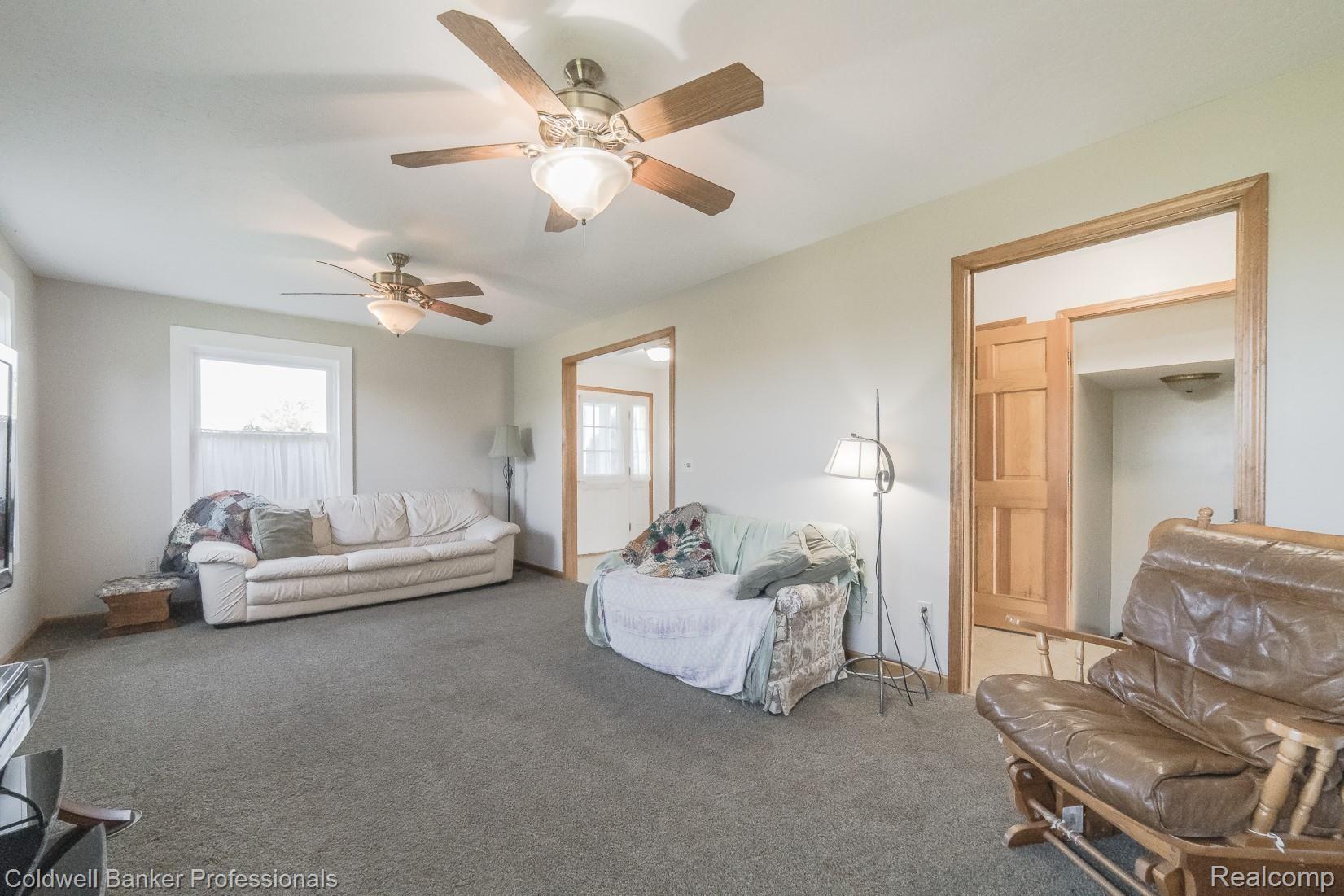 9910 Fostoria Road Fostoria, MI 48435 - Photo 6 of 43 9910 Fostoria-7.jpg