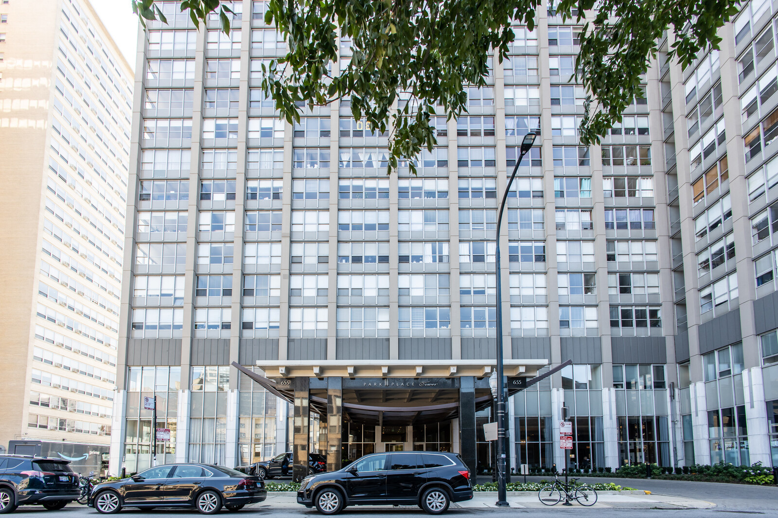 655 West Irving Park Road, Unit 4616 Chicago, IL 60613 - Photo 23 of 25 a front view of a building with street view