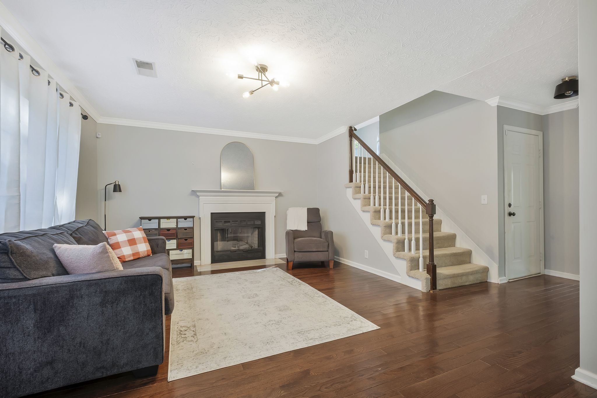 1084 Tulip Grove Road Hermitage, TN 37076 - Photo 3 of 28 Gallery Image 3