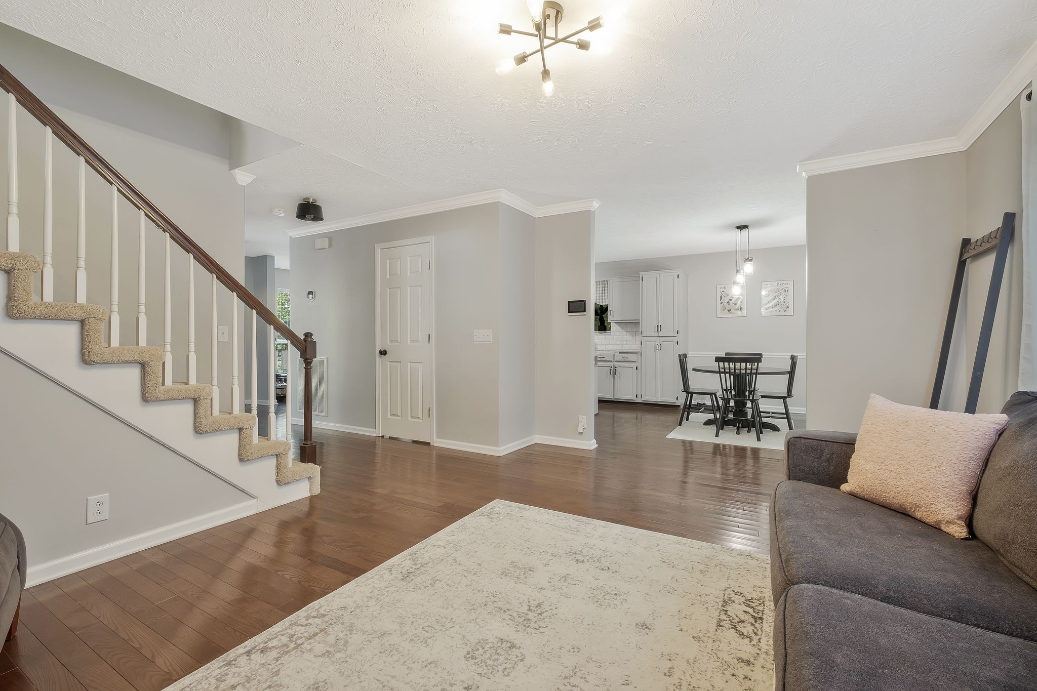 1084 Tulip Grove Road Hermitage, TN 37076 - Photo 4 of 28 Gallery Image 4