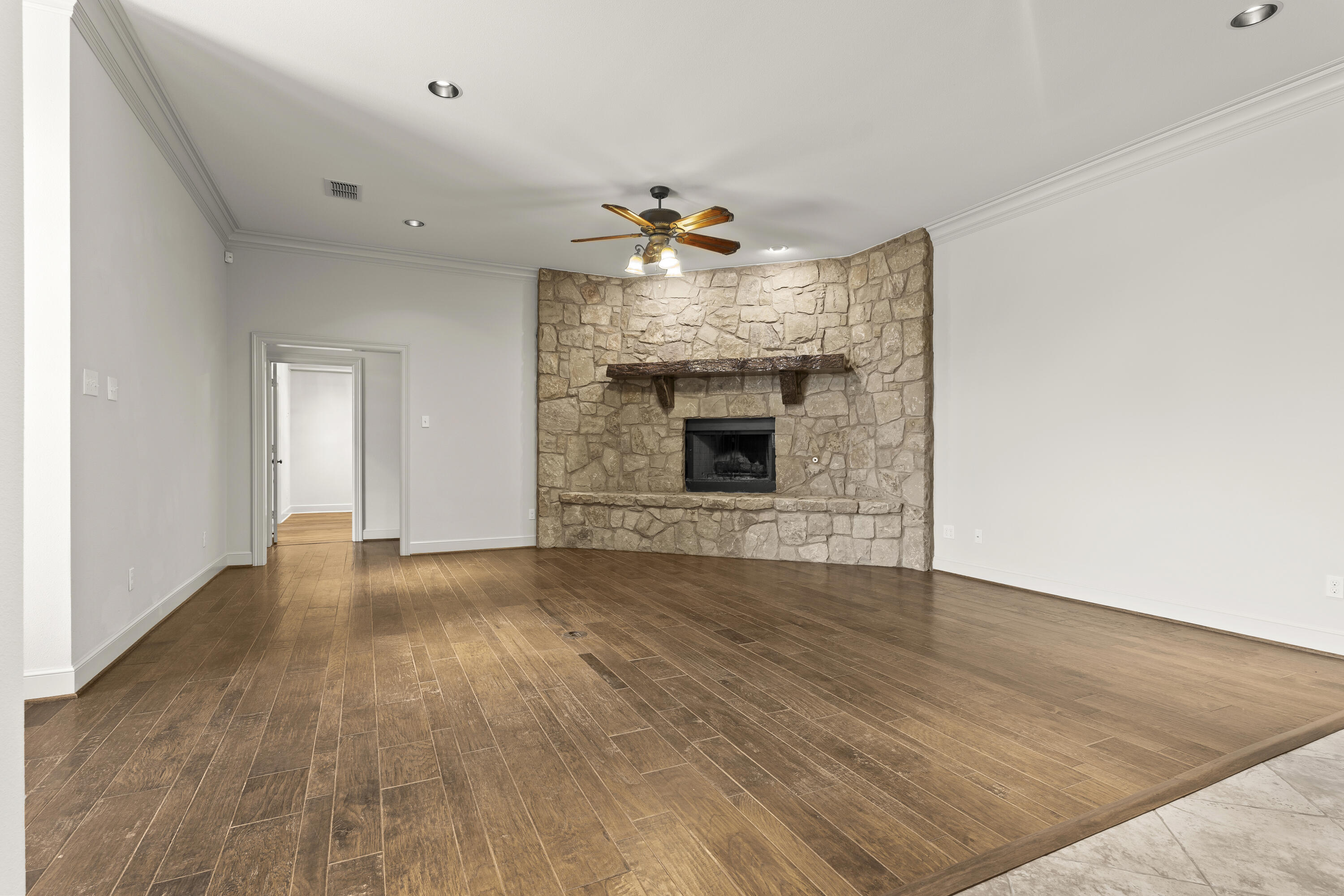 6207 110th Street Lubbock, TX 79424 - Photo 3 of 47 05-6207 110th St