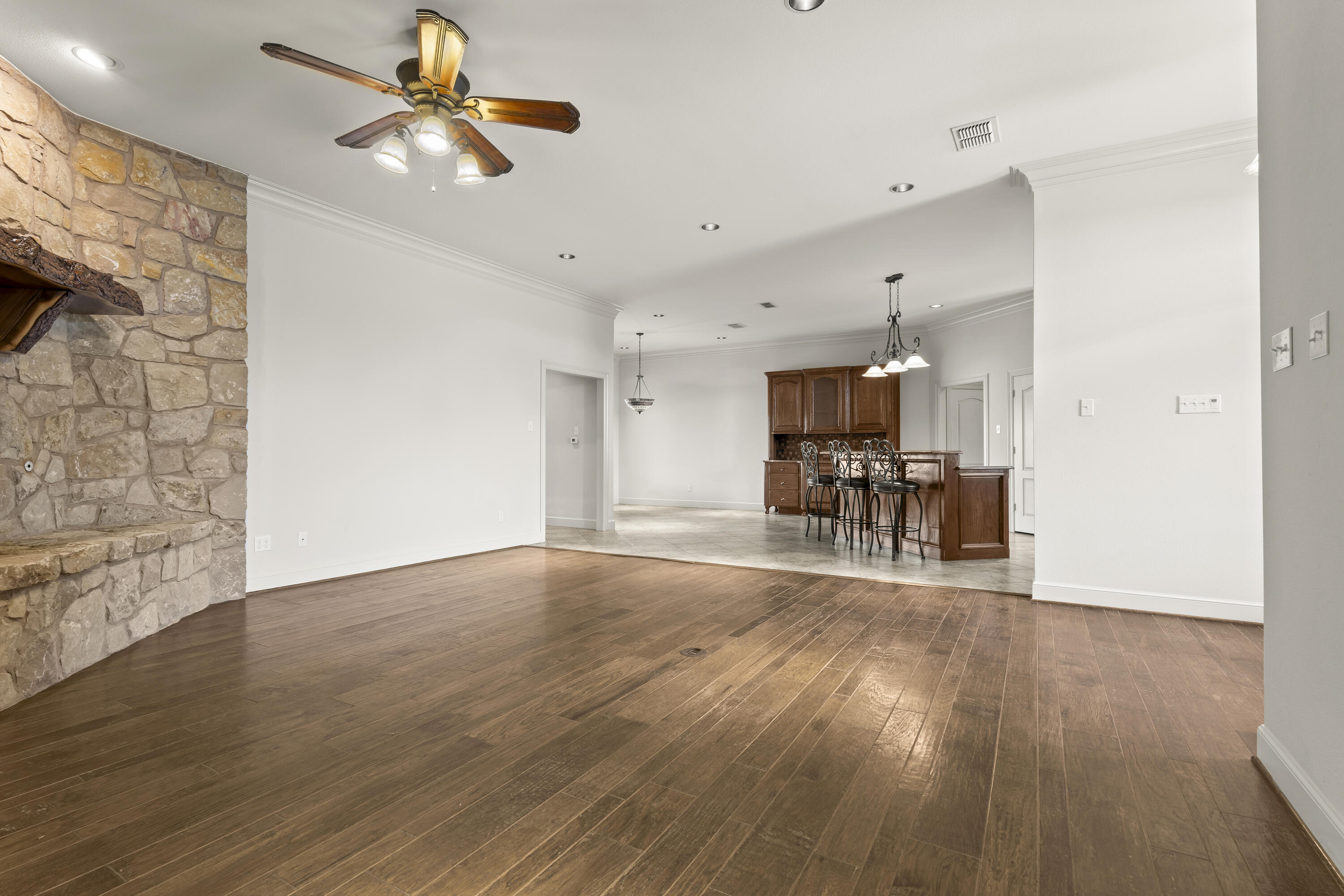 6207 110th Street Lubbock, TX 79424 - Photo 5 of 47 07-6207 110th St