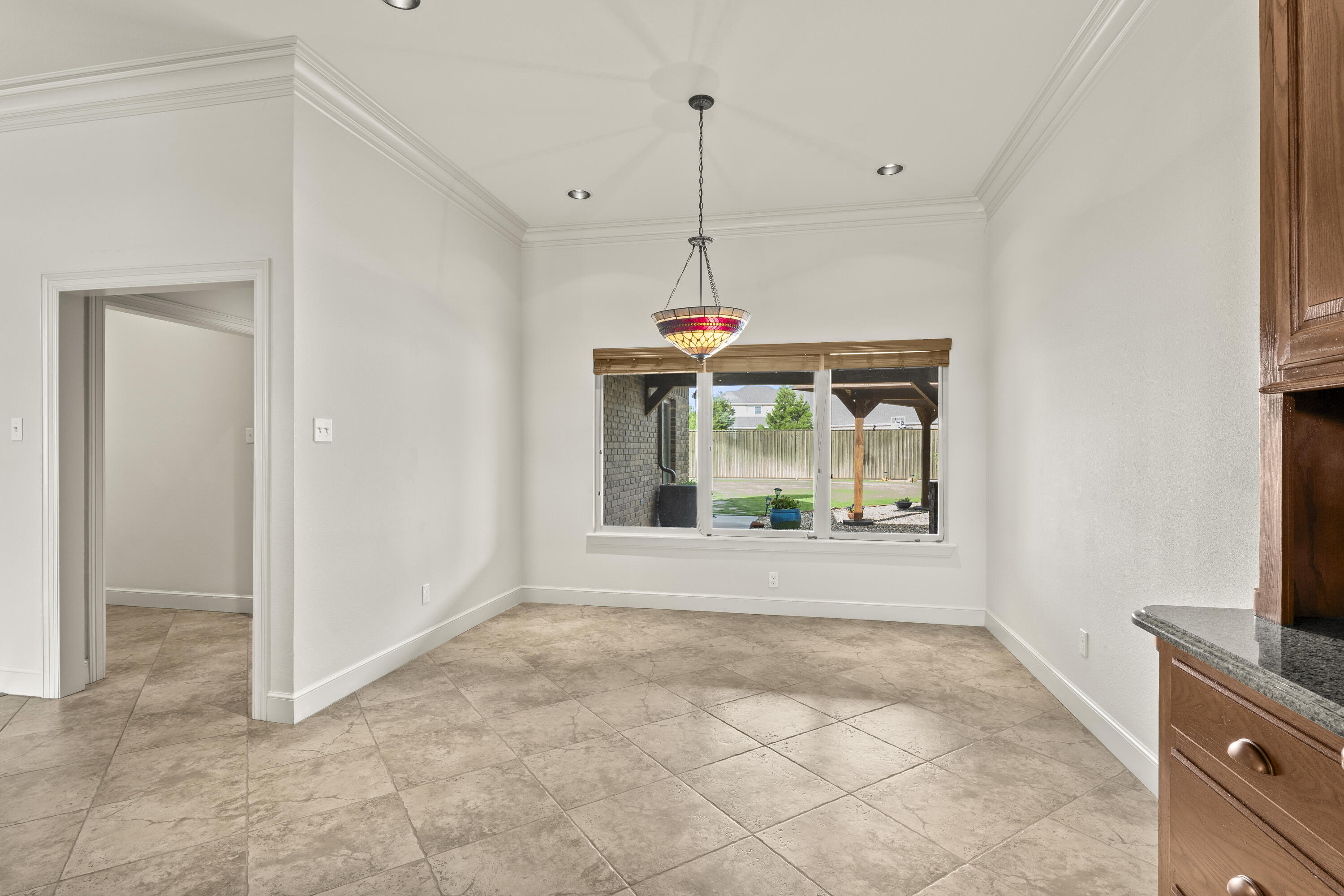 6207 110th Street Lubbock, TX 79424 - Photo 9 of 47 11-6207 110th St