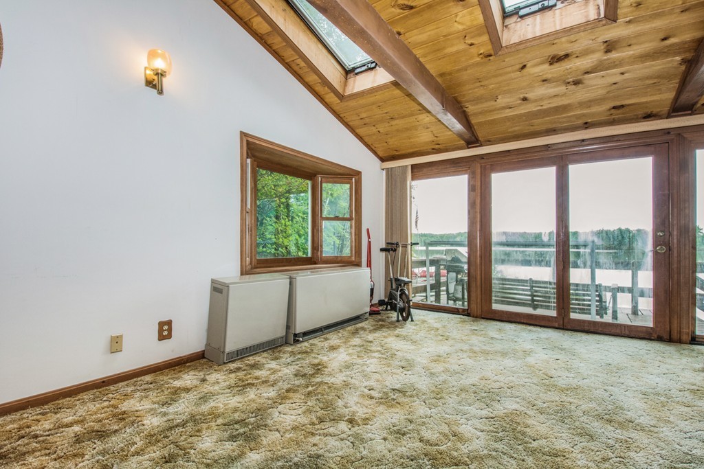 28 Oak Ridge Road Lunenburg, MA 01462 - Photo 13 of 30 Gallery Image 13